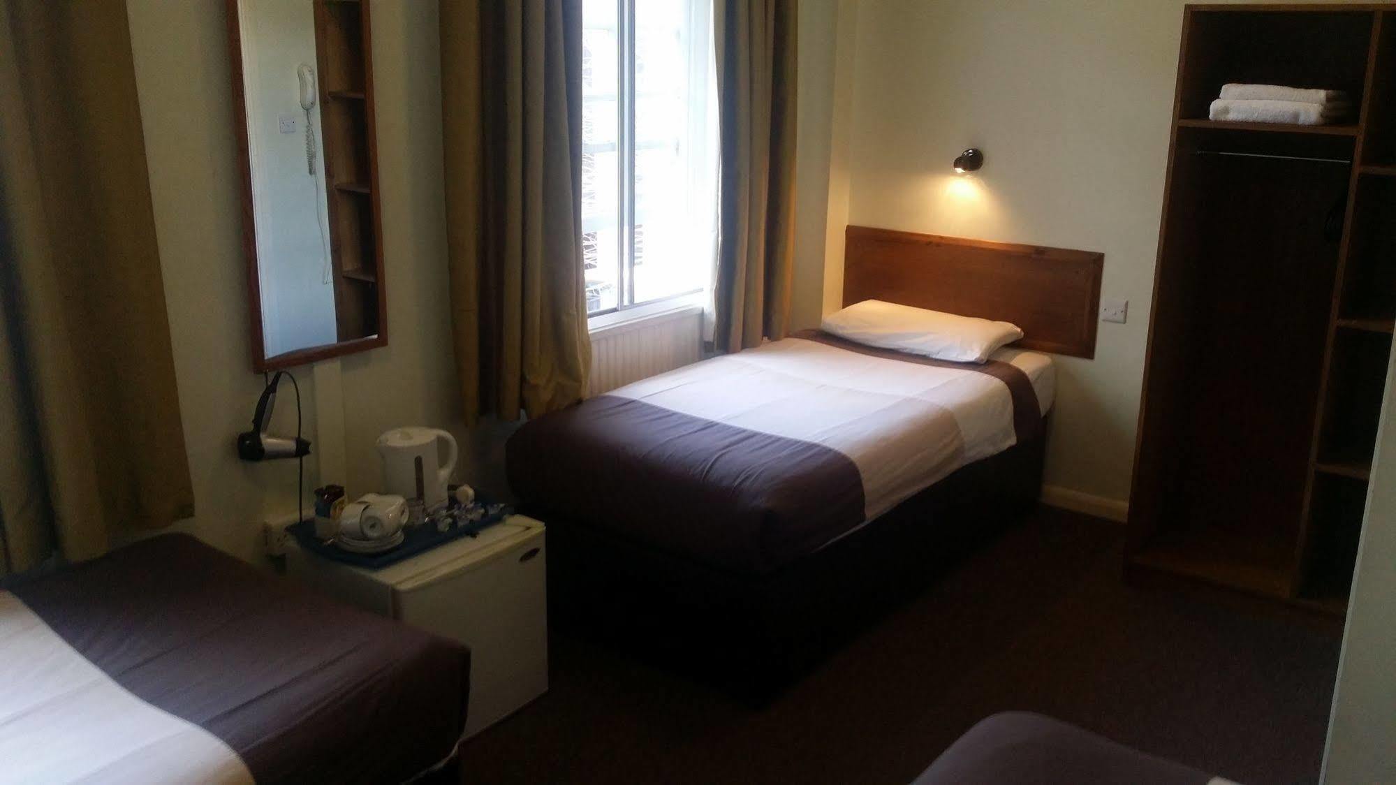 Arriva Hotel London Exterior photo